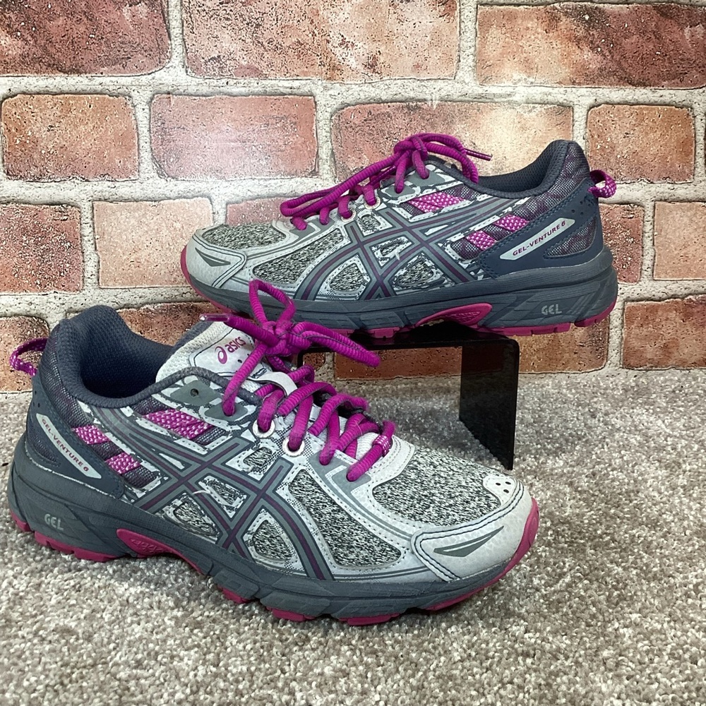 Asics Gel Venture 6 women’s trail running shoes sneakers size 5